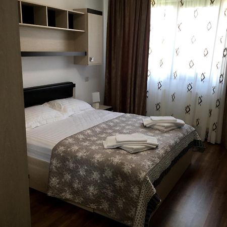 M13 Apartments Năvodari Extérieur photo