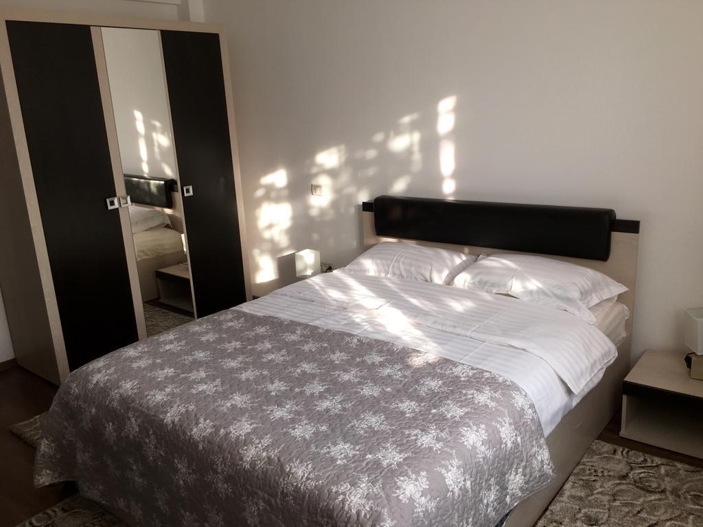M13 Apartments Năvodari Extérieur photo