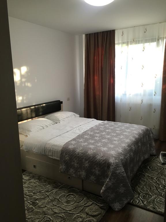 M13 Apartments Năvodari Extérieur photo