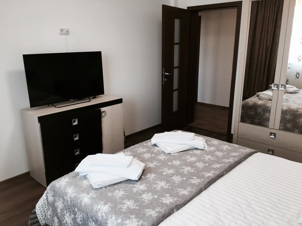 M13 Apartments Năvodari Extérieur photo